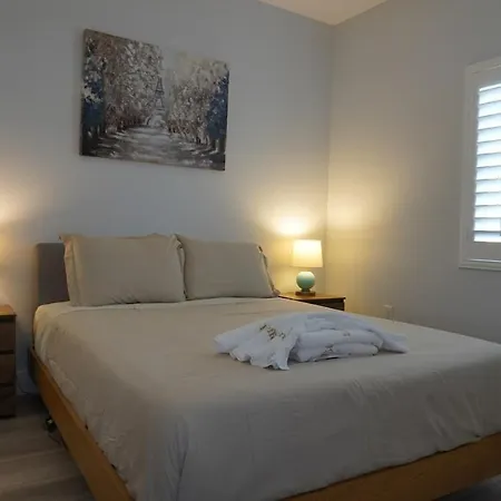 Modern Cozy Near Disneyland, Huntington And Little Saigon Holiday home Garden Grove